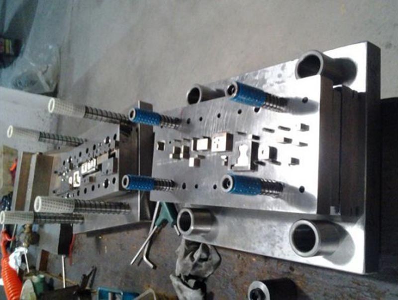 通辽模具制造-12